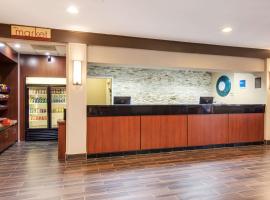 Comfort Inn Roswell-Dunwoody، فندق في روزويل