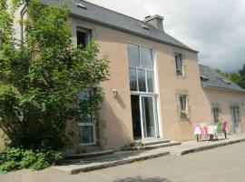 Maison De Campagne - Porte Brest Ouest., hotel v destinaci Guilers