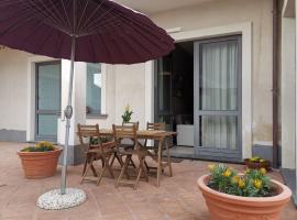 Floris Home tra Mare e Montagna, hotel com estacionamento em Zafferana Etnea