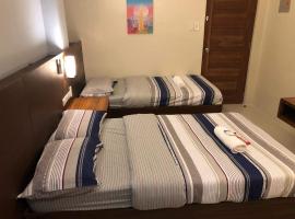 5J&A Hotel, Hotel in Estancia