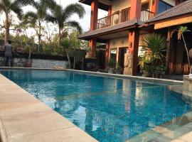 Villa Kenanga in Meninting By The Beach, rental pantai di Mataram