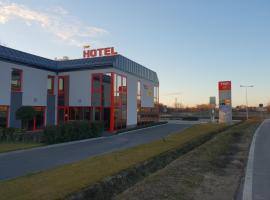 TOP HOTEL, hotell i Vértesszőlős