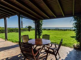 Blue Bay Beach House, vie&scaron;butis Larnakoje