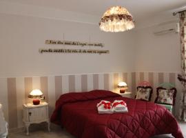 Suite Liberty: Taranto, Taranto Sotterranea yakınında bir otel
