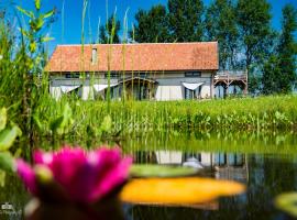 Zielna Farma, hotell i Blanki