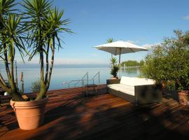 Pension am Bodensee (Adults only), hotel spa en Kressbronn am Bodensee
