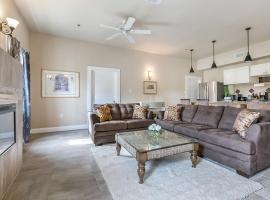 Modern 5BR Condo in NOLA، فندق في نيو أورلينز