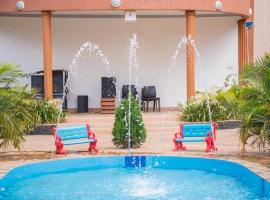 THE LOUNGE HOTEL-MATUGGA, hotel v destinaci Matuga