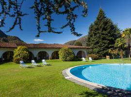 Garni Elena, hotel perto de Golfe de Losone, Losone