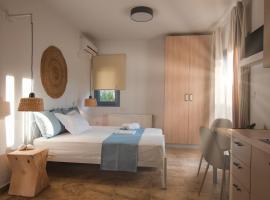 Kallisti Studios & Apartments, hotell i Skyros