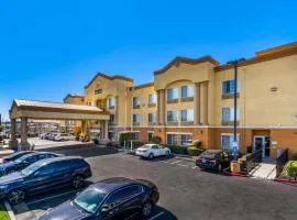 Comfort Inn & Suites Sacramento - University Area