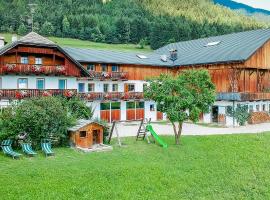 Gönnerhof, hotel v destinaci Perca