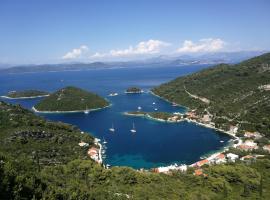 Sea Song, hotel sa parkingom u gradu Maranovići