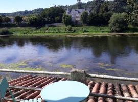 The Riverview Loft, apartment in Sainte-Foy-la-Grande