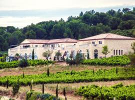 Château de Valloubière, bed and breakfast en Saint-Jean-de-Fos