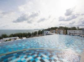 Grandbeach Condo Sea view by malai, hotel in Mae Pim