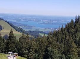 Bergblick und See, Ferienwohnung in Bernau am Chiemsee