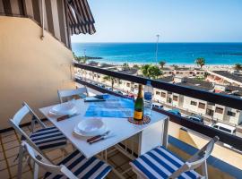 Los Cristianos 3, hotel i Arona