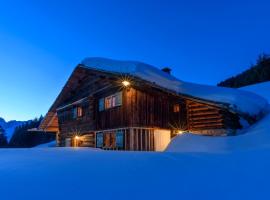Chalet Berghaus Bartholomäberg, hotel in Bartholomäberg