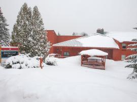 Snow Cap Inn, resort de esqui em Newry