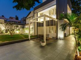 Woke Indiranagar，位于班加罗尔的酒店