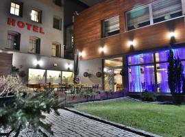 Hotel Stara Kamienica, hotel di Piekary Śląskie