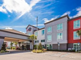 Best Western Plus Chain of Lakes Inn & Suites, hotel en Leesburg