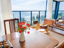 Listen to the Sea Apartment, hotel in Huidong