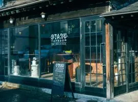 Otaru Tap Room & Hostel