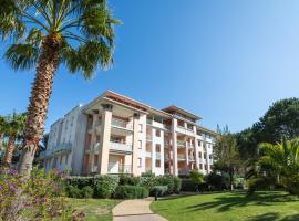 Vacancéole - Les Calanques Du Parc, apart-hotel u gradu Sent-Egilf