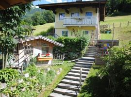 Ferienhaus Niedernsill, hotel cerca de Bärnbachlift, Niedernsill