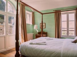 Chez Jules et Léonie, отель типа «постель и завтрак» в городе Valmondois