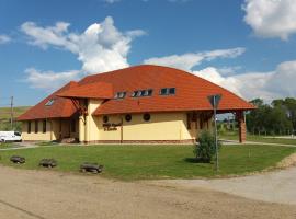 Miklós Fogadó és Étterem, penzion v destinaci Mátraterenye