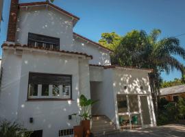 La Marea B&B, hotel v mestu Tigre