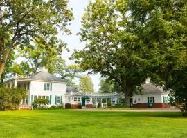 Oak Park Inn