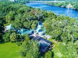 Riverbend Retreat Fla