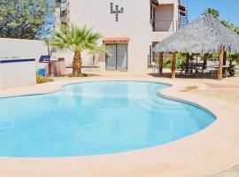 Villa in Tranquil Gated Community, 2 Bedroom 2 Bath, hotel in Puerto Peñasco