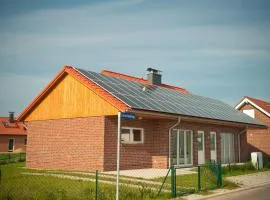 Holiday home with fenced garden