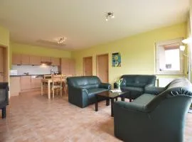 Geraeumiges Ferienhaus in Zierow mit Sauna