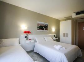Green Class Hotel Candiolo, hotell med parkering i Candiolo