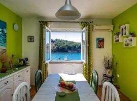 Apartman More, leilighet i Novigrad Dalmatia