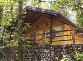 CHALET ETNA MILO, шалет в Мило