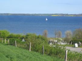Ferienwohnung Haffblick, Hotel in Westerholz