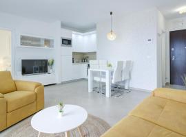 Apartments Luka - Villa Sunce, בית חוף בסנג'