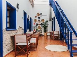 Ashavana Hostel: El Médano şehrinde bir otel