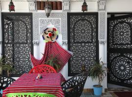 Dar Essaki 1886, riad kohteessa Tangier