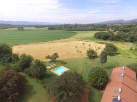 Magalies Tranquil Haven, hotel con piscina a Hekpoort
