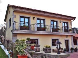 Palleira de Roque, hotel in Bermés