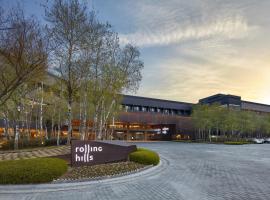 Rolling Hills Hotel, hotel in Hwaseong