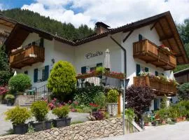 Haus Claudia B&B